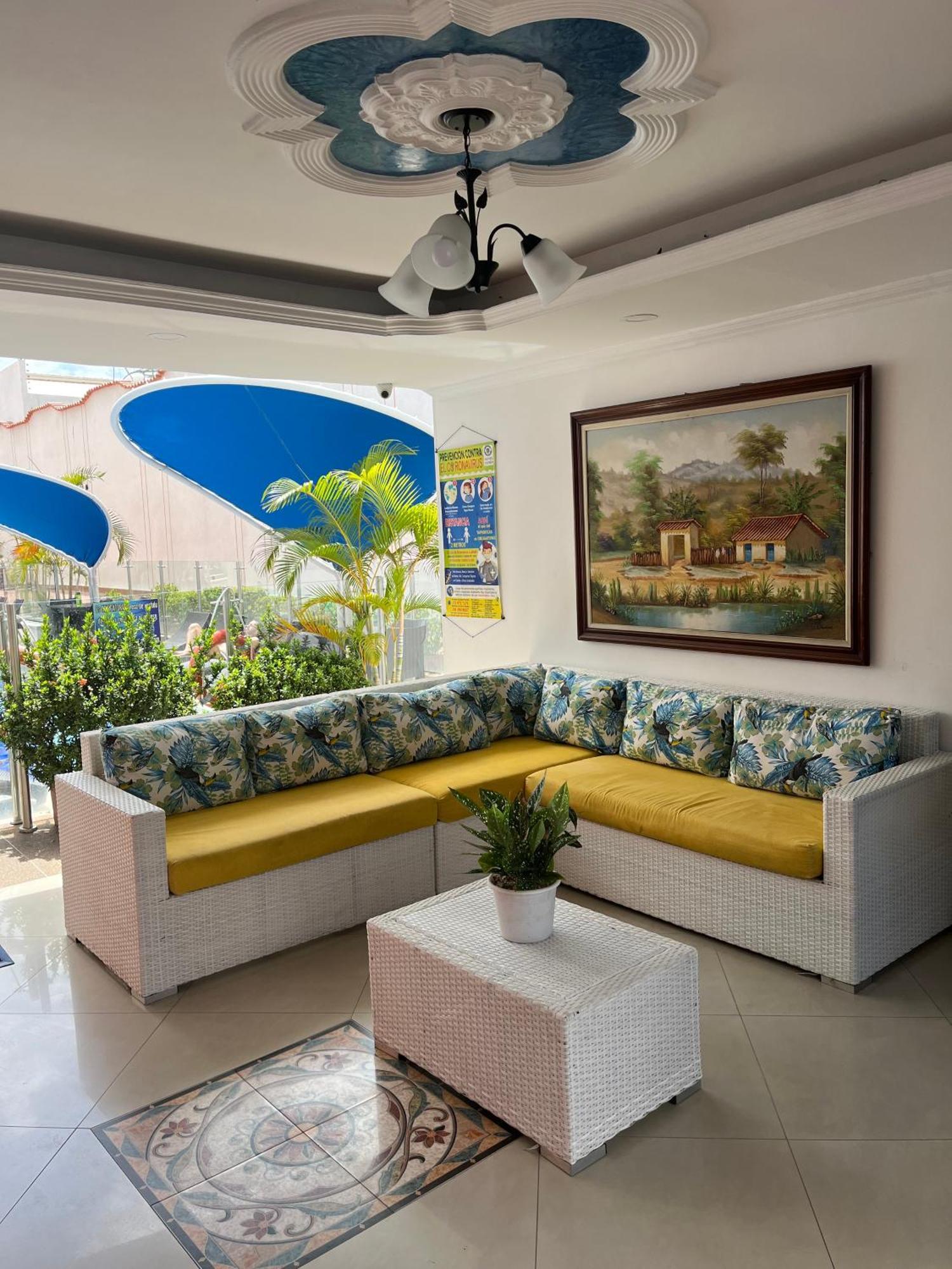 Hotel Zamba جيراردو المظهر الخارجي الصورة