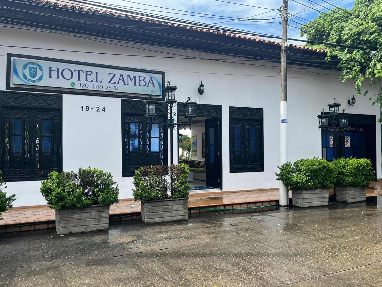Hotel Zamba جيراردو المظهر الخارجي الصورة