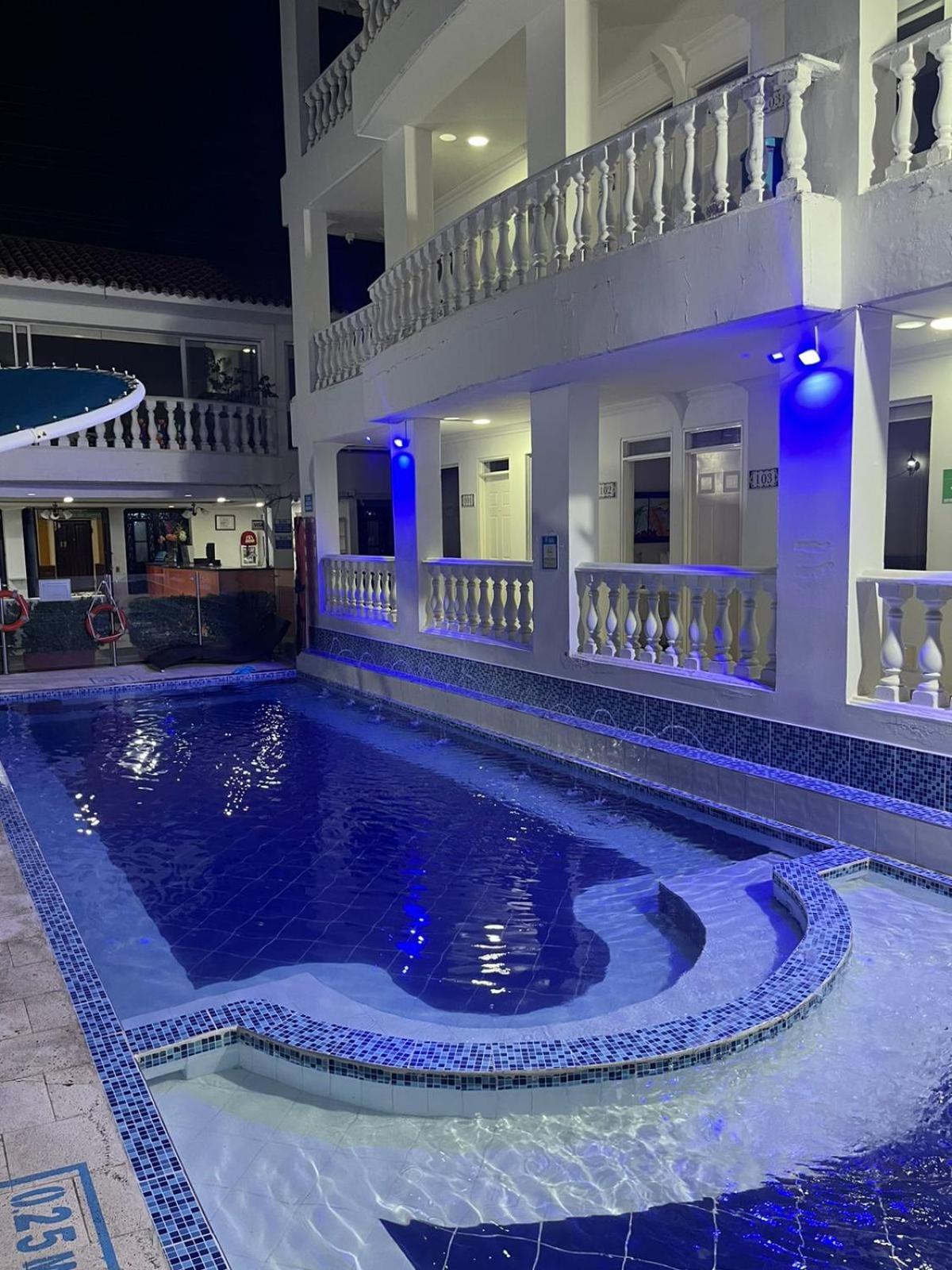 Hotel Zamba جيراردو المظهر الخارجي الصورة