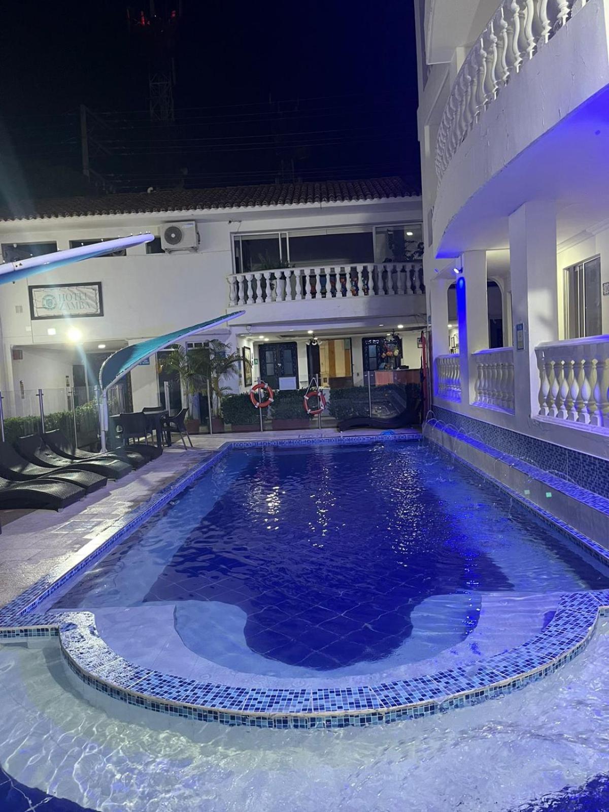 Hotel Zamba جيراردو المظهر الخارجي الصورة