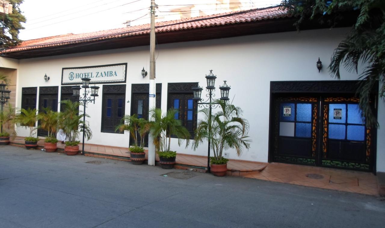 Hotel Zamba جيراردو المظهر الخارجي الصورة